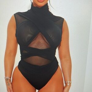 NWT Fashion Nova Mariella mesh bodysuit- black.
